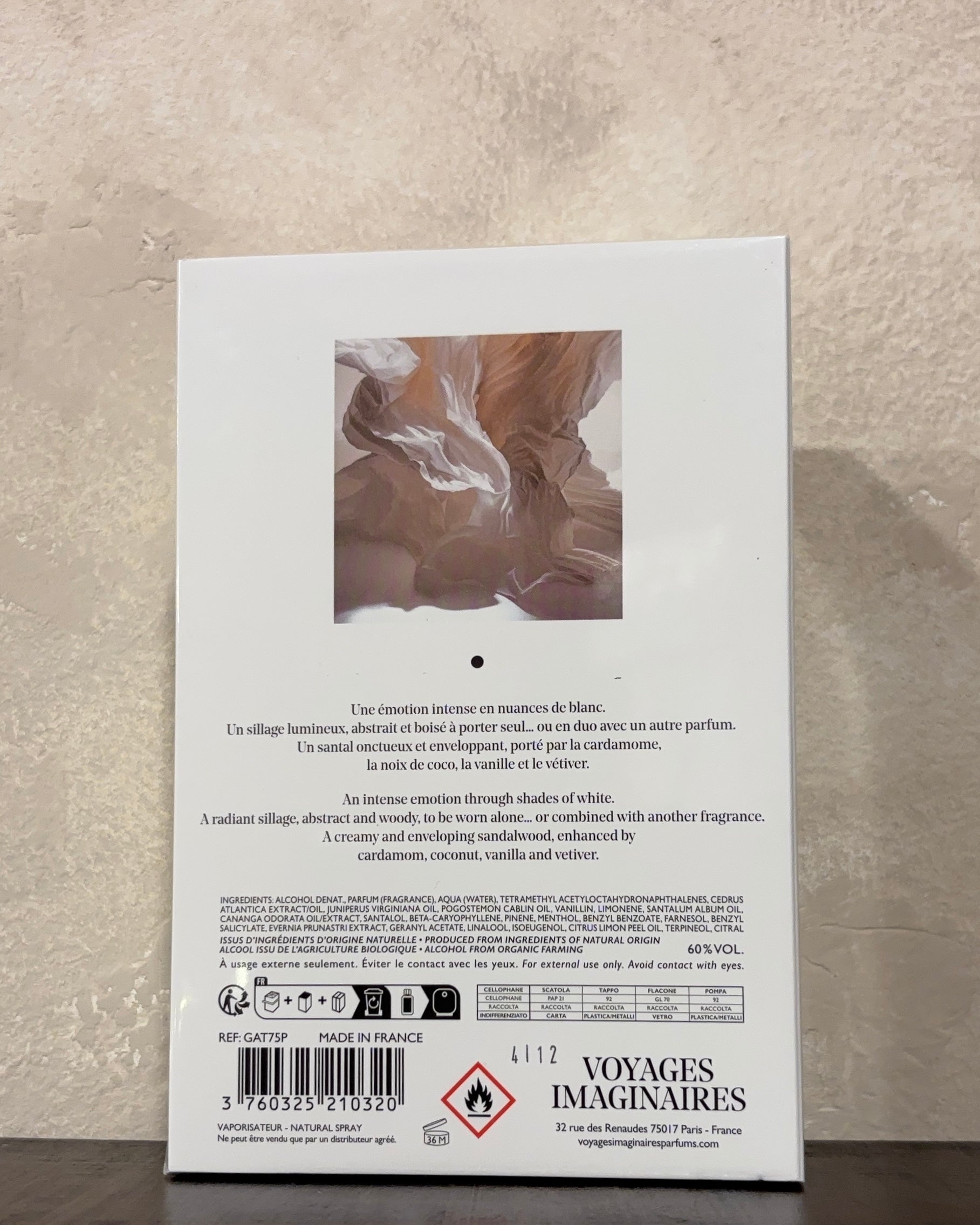 Comme Un Gant - VOYAGES IMAGINAIRES